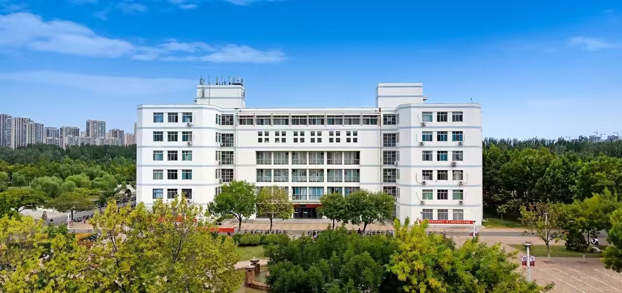 2025年永利3044noc转专业拟录取名单